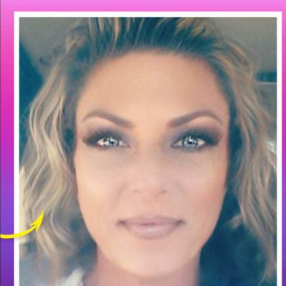 Meet your Posher, Heather - Picture 1 of 1